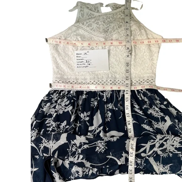 BY&BY Dress Sz 9 white Floral Cutout Mini 
Blue & Lace upper Spaghetti Babydoll - Picture 5 of 6